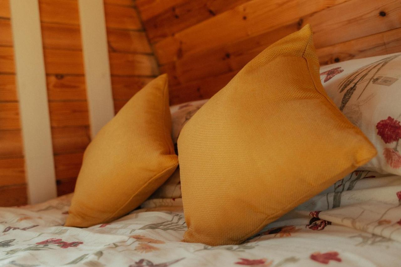 Glamping In Wiltshire The Green Knoll Is A Charm 奇彭纳姆 外观 照片
