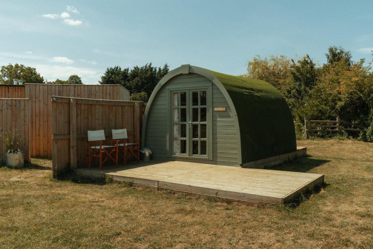 Glamping In Wiltshire The Green Knoll Is A Charm 奇彭纳姆 外观 照片
