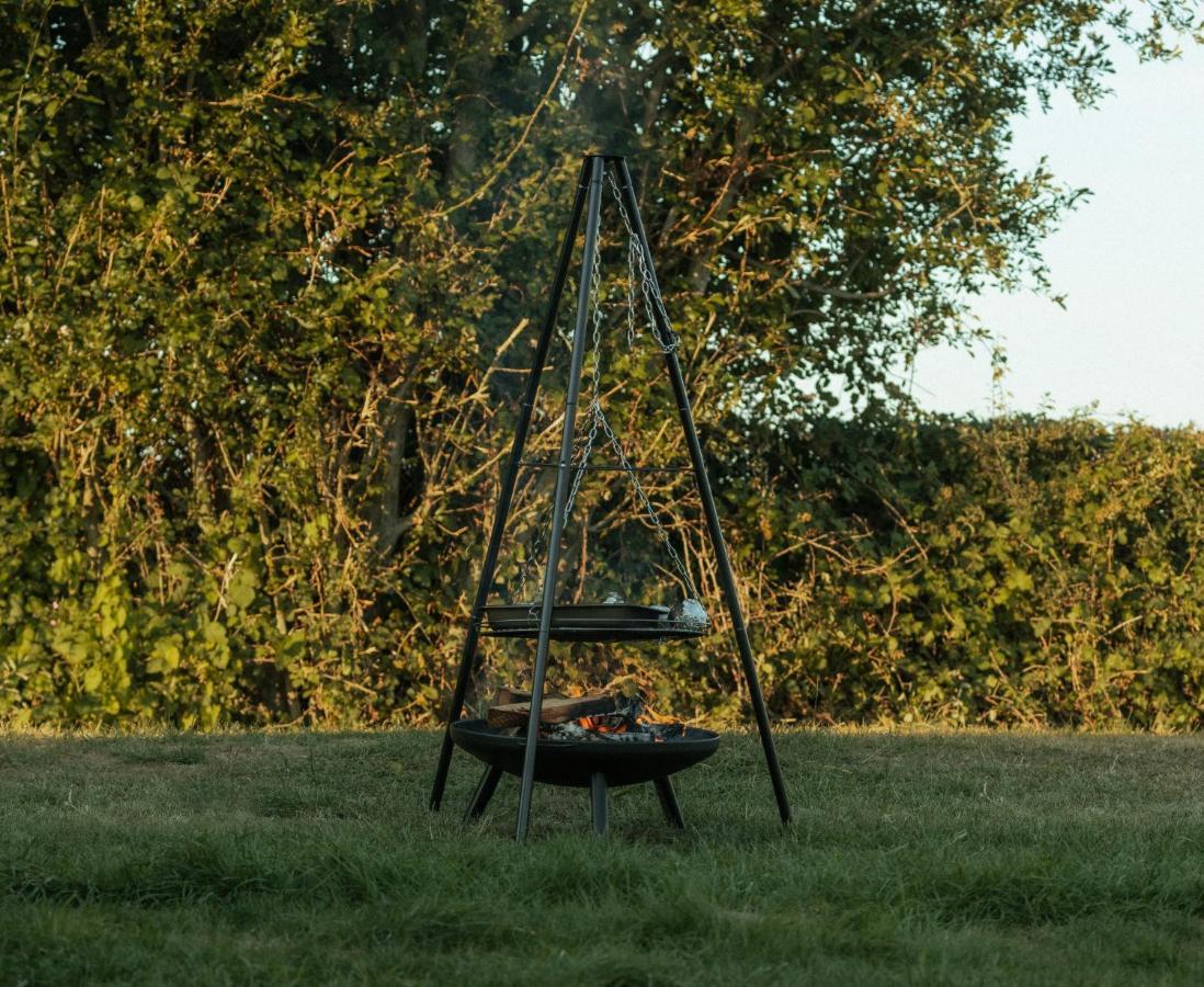 Glamping In Wiltshire The Green Knoll Is A Charm 奇彭纳姆 外观 照片
