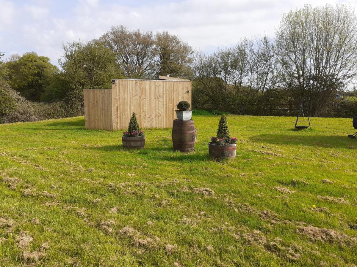 Glamping In Wiltshire The Green Knoll Is A Charm 奇彭纳姆 外观 照片